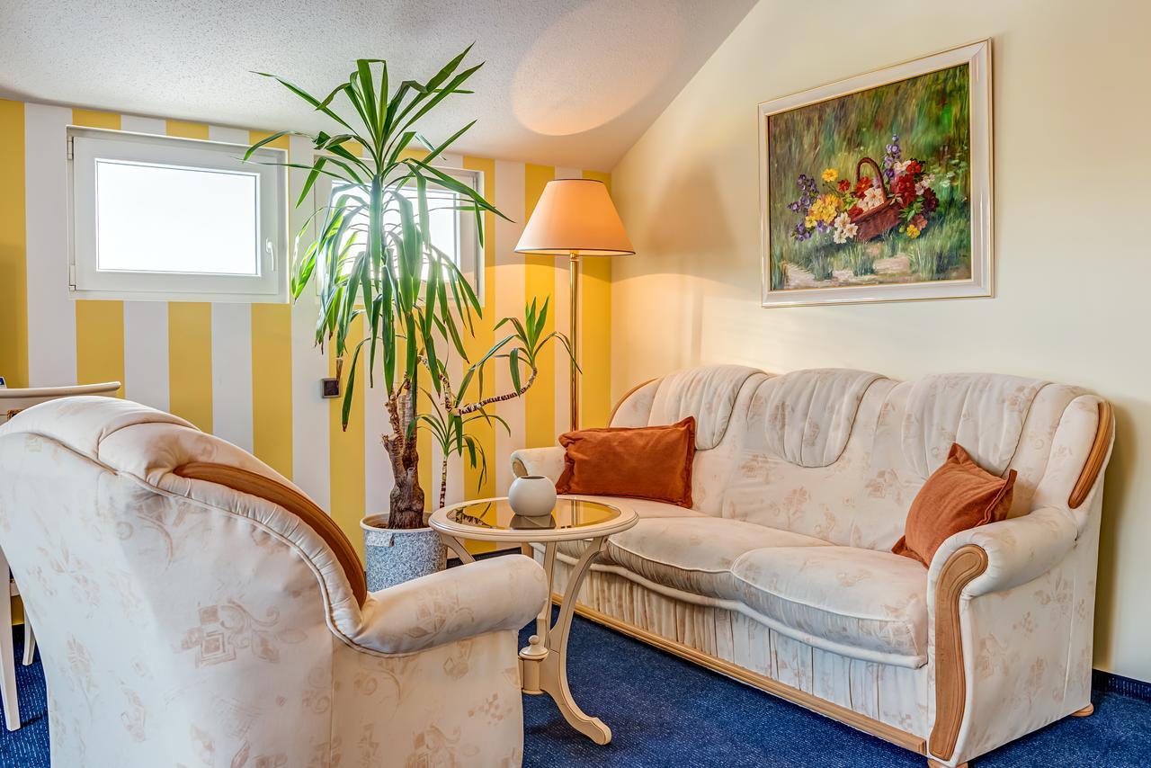 Hotel & Pension Traumblick Oberhof  Dış mekan fotoğraf