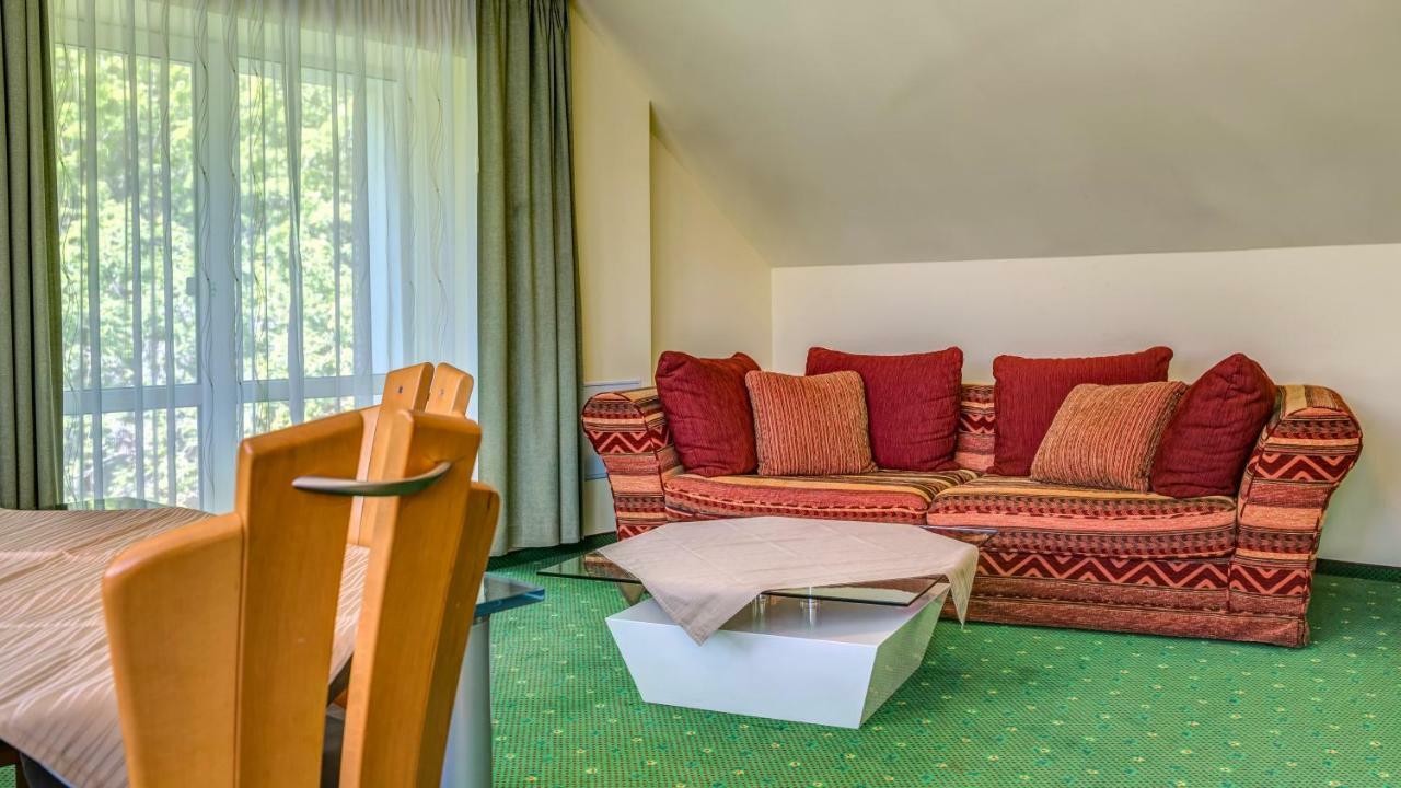 Hotel & Pension Traumblick Oberhof  Dış mekan fotoğraf